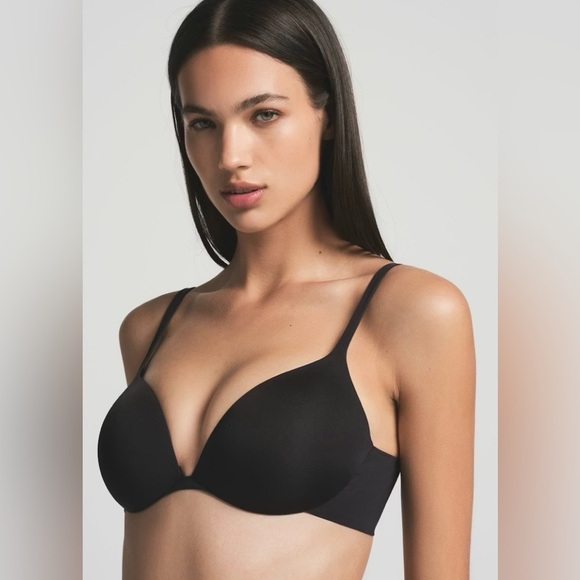 Skims Ultimate Push Up Plunge Bra - Picture 1 of 4